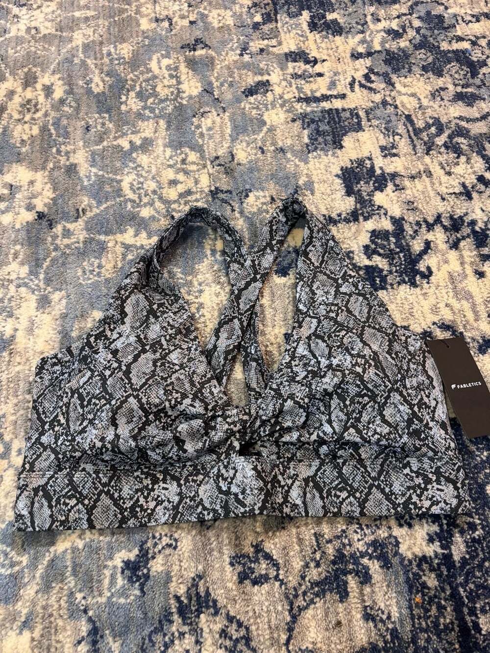 Fabletics Active Sports Bra XXL/1X Blue Snake Print